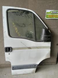Porte avant droit