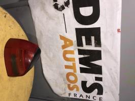 Feu arriere principal gauche (feux)
