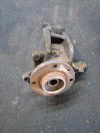 Fusee avant gauche