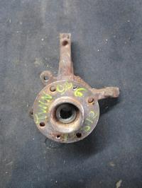 Fusee avant gauche
