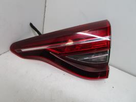 Feu arriere secondaire droit (feux)