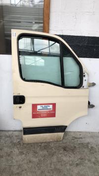 Porte avant droit