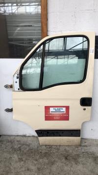 Porte avant gauche