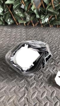 Ceinture avant droit
