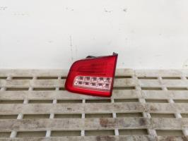 Feu arriere secondaire droit (feux)