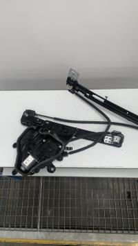 Mecanisme de leve vitre electrique avant gauche