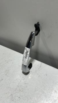 Poignee porte avant droit