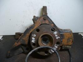 Fusee avant gauche