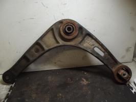 Triangle avant droit