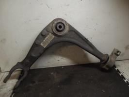 Triangle avant gauche
