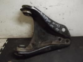 Triangle avant gauche