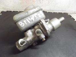 Maitre cylindre (freinage)