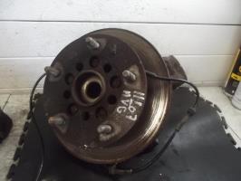 Fusee avant gauche