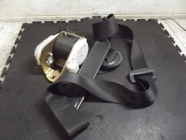 Ceinture avant gauche
