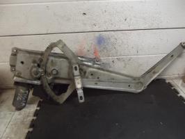 Leve vitre electrique avant gauche