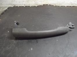 Poignee porte avant gauche
