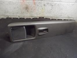 Poignee interieur avant droit