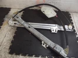 Mecanisme de leve vitre electrique avant droit