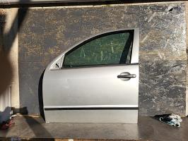 Porte avant gauche