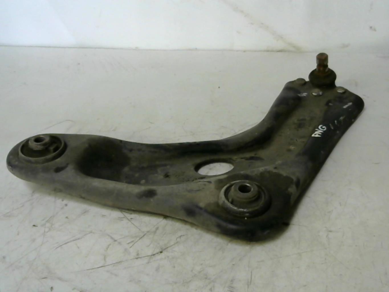 Triangle avant gauche