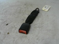 Attache ceinture arriere droit