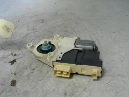 Motore alzacristalli anteriore sinistro