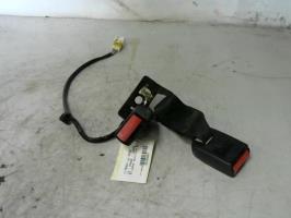 Attache ceinture arriere droit
