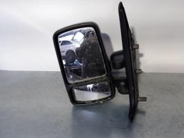 Retrovisor izquierdo