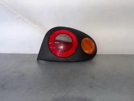 Fanale posteriore principale destro (luci)