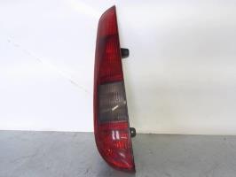 Fanale posteriore principale sinistro (luci)