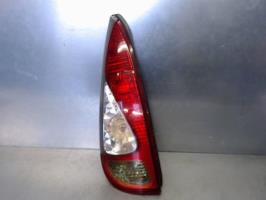 Fanale posteriore principale sinistro (luci)
