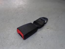 Attache ceinture arriere gauche