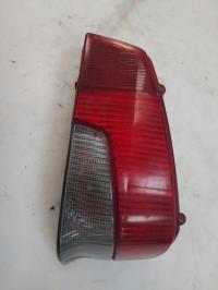 Fanale posteriore principale destro (luci)