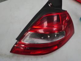 Fanale posteriore principale destro (luci)