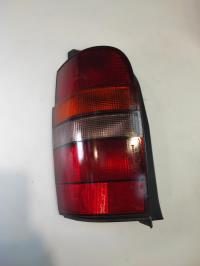 Fanale posteriore principale sinistro (luci)