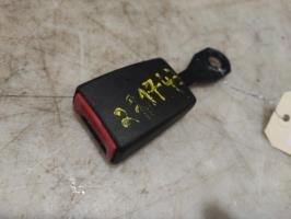 Attache ceinture arriere gauche