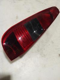Fanale posteriore principale sinistro (luci)