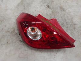 Fanale posteriore principale sinistro (luci)