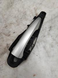 Poignee porte avant gauche