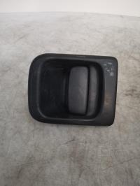 Poignee porte avant droit