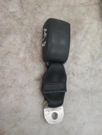 Attache ceinture arriere droit