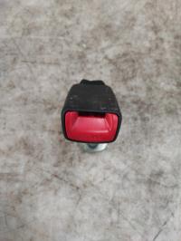 Attache ceinture arriere gauche