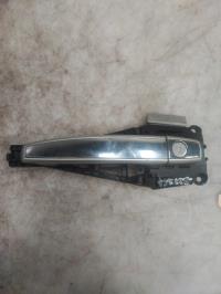 Poignee porte avant gauche