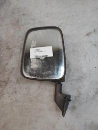 Retrovisor izquierdo