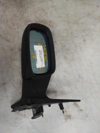 Retrovisor izquierdo