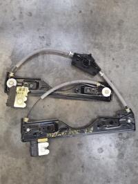 Mecanisme de leve vitre electrique avant droit