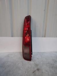 Fanale posteriore principale sinistro (luci)
