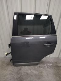 Puerta trasera izquierda