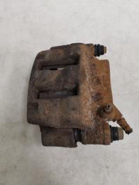 Etrier avant gauche (freinage)