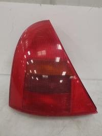 Fanale posteriore principale sinistro (luci)